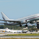 El avión partiendo de España en el 2004. AP